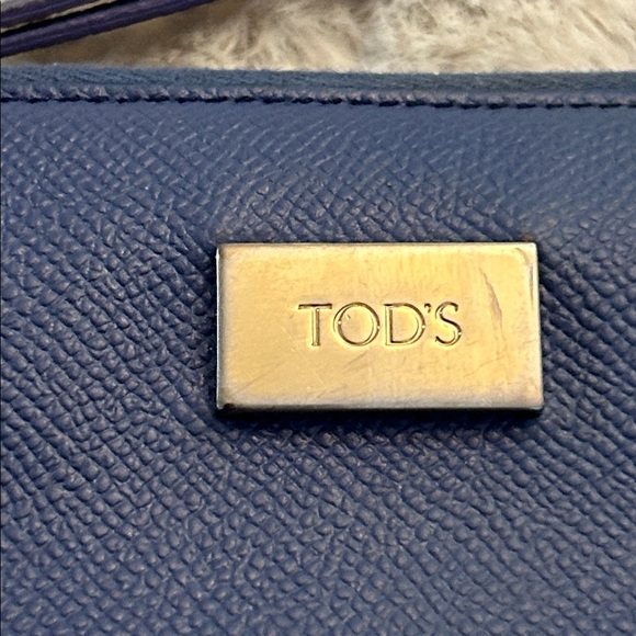 Tod's Navy Blue Leather Wallet. In EUC. - Picture 3 of 15